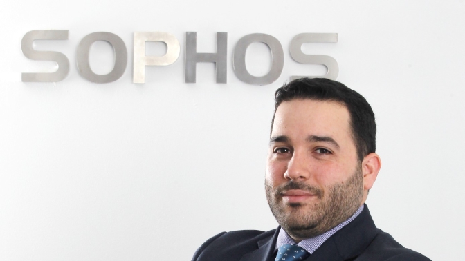 Alberto Ruiz, Sophos