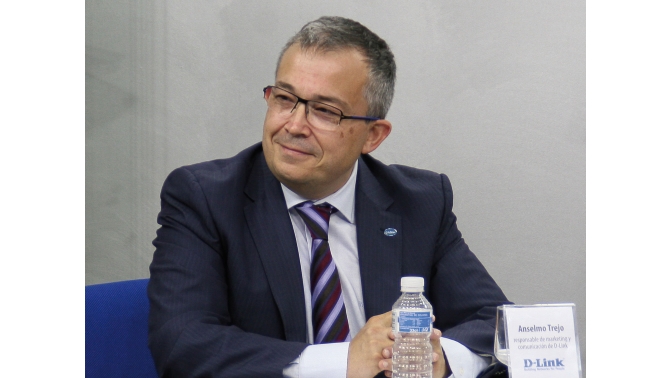 Anselmo Trejo, D-Link