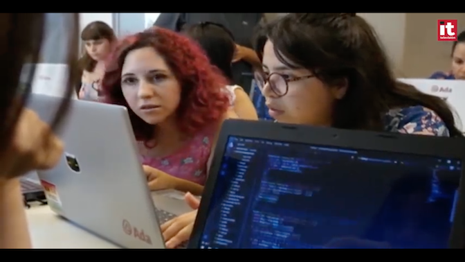 Mujeres 2%