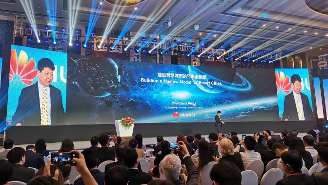 Guo Ping, CEO rotatorio de Huawei Technologies, en Shenzhen