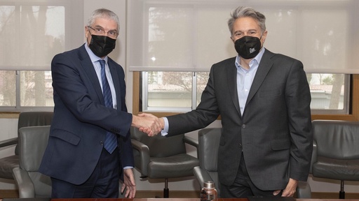 Isai´as Ta´boas, presidente de Renfe, y Alberto Granados, presidente de Microsoft Espan~a