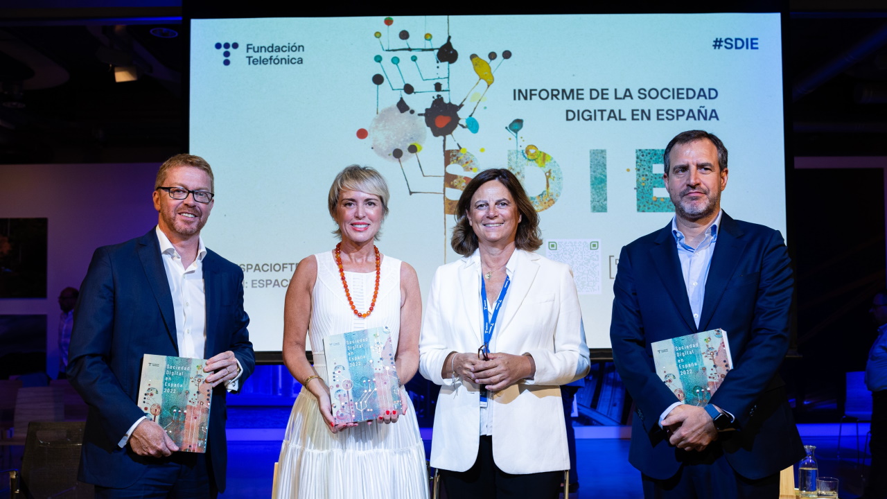 Informe Sociedad Digital España 2022 - presentacion