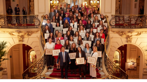 becas mujeres estudiantes - Huawei