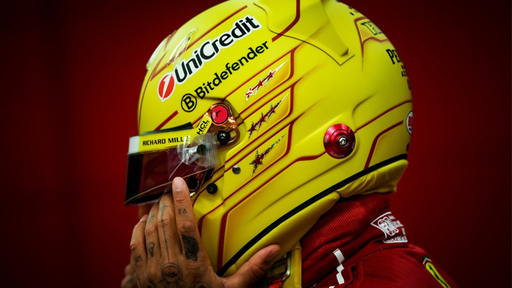 Bitdefender Ferrari casco