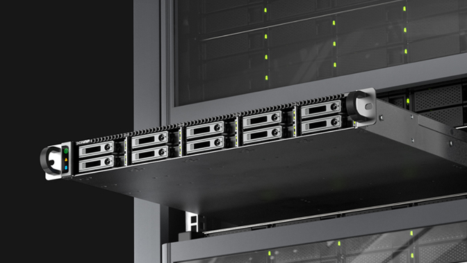 QNAP NAS TS-h1077AFU