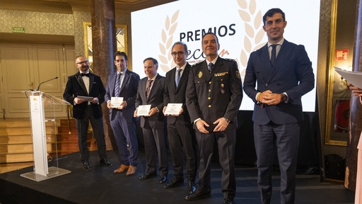 La-SETT-galardonada-en-los-Premios-Ecofin