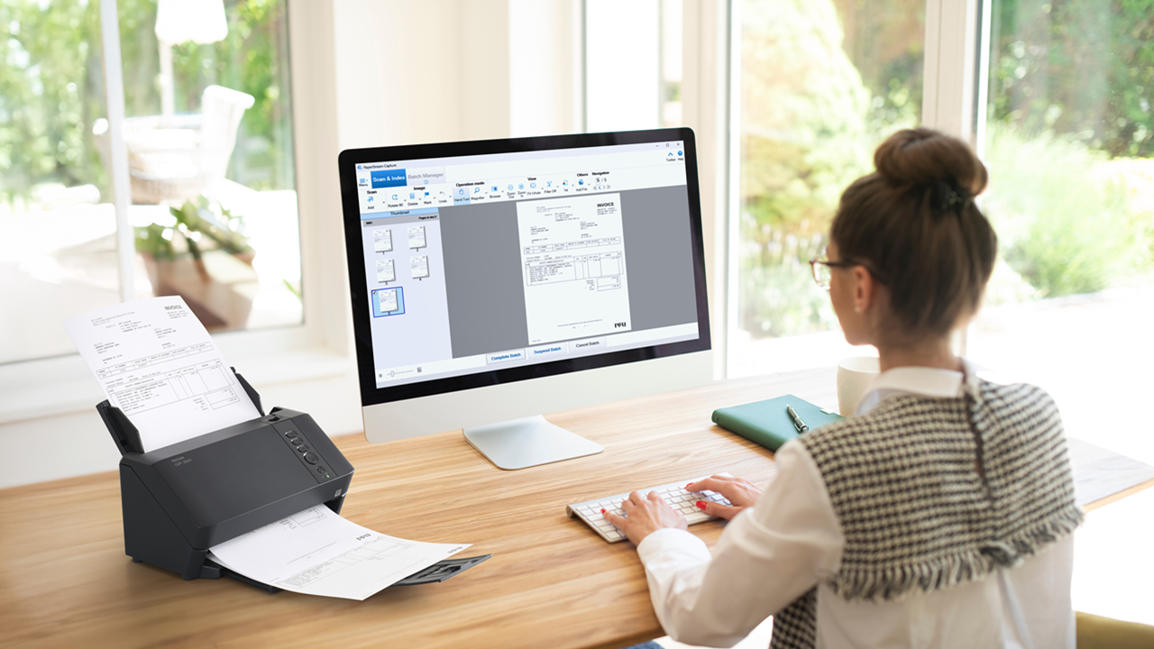 SP-2240_image_EN_Office_desk-side.png